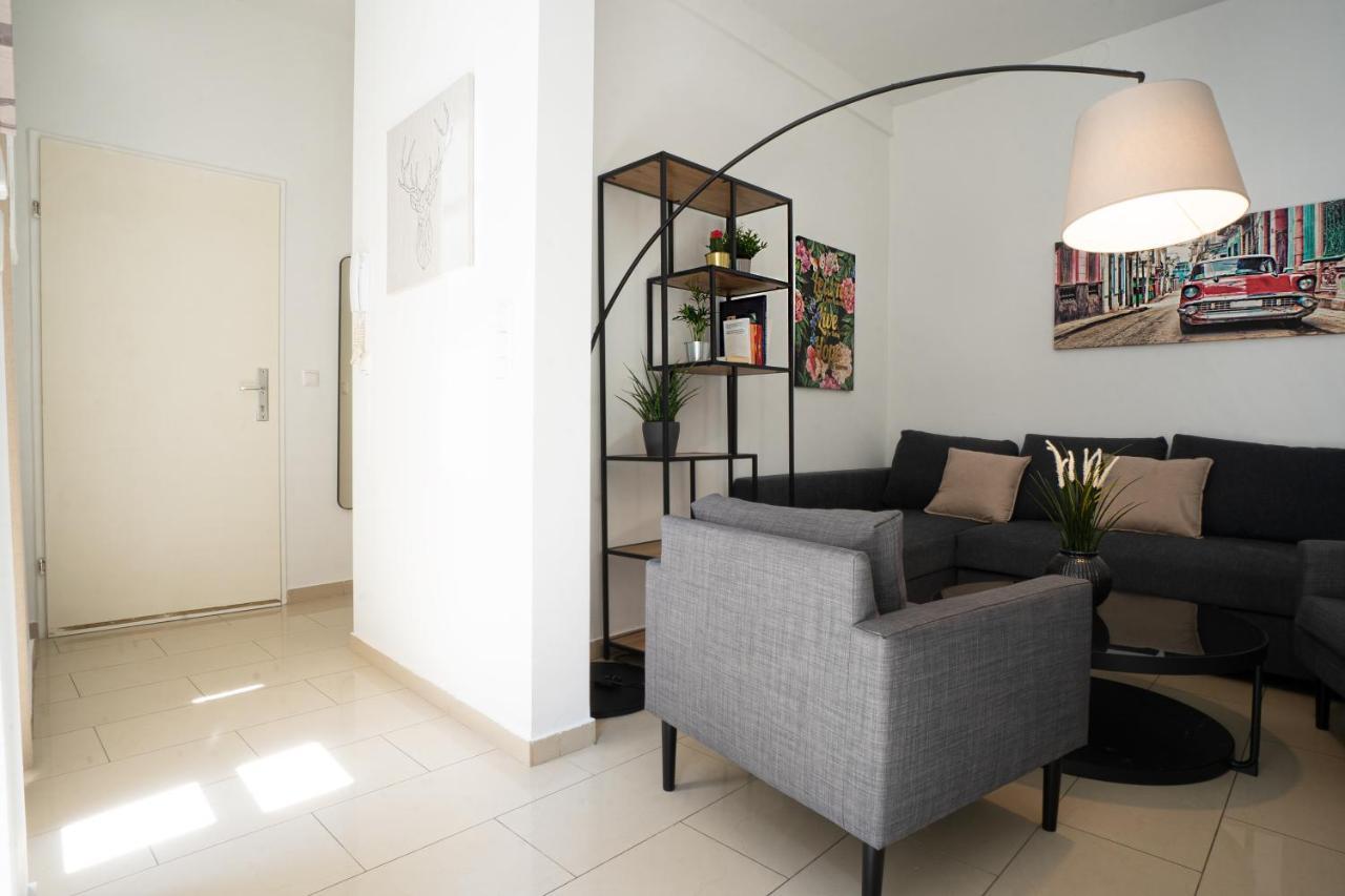 Modern And Lovely Apartment Next To Subway Station Wina Bagian luar foto